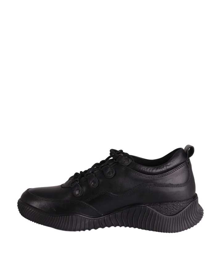 Albini Kadın Hakiki Deri Bağcıklı Tırtıklı Tabanlı Sneaker Siyah Albini Kadın Hakiki Deri Bağcıklı Tırtıklı Tabanlı Sneaker Siyah